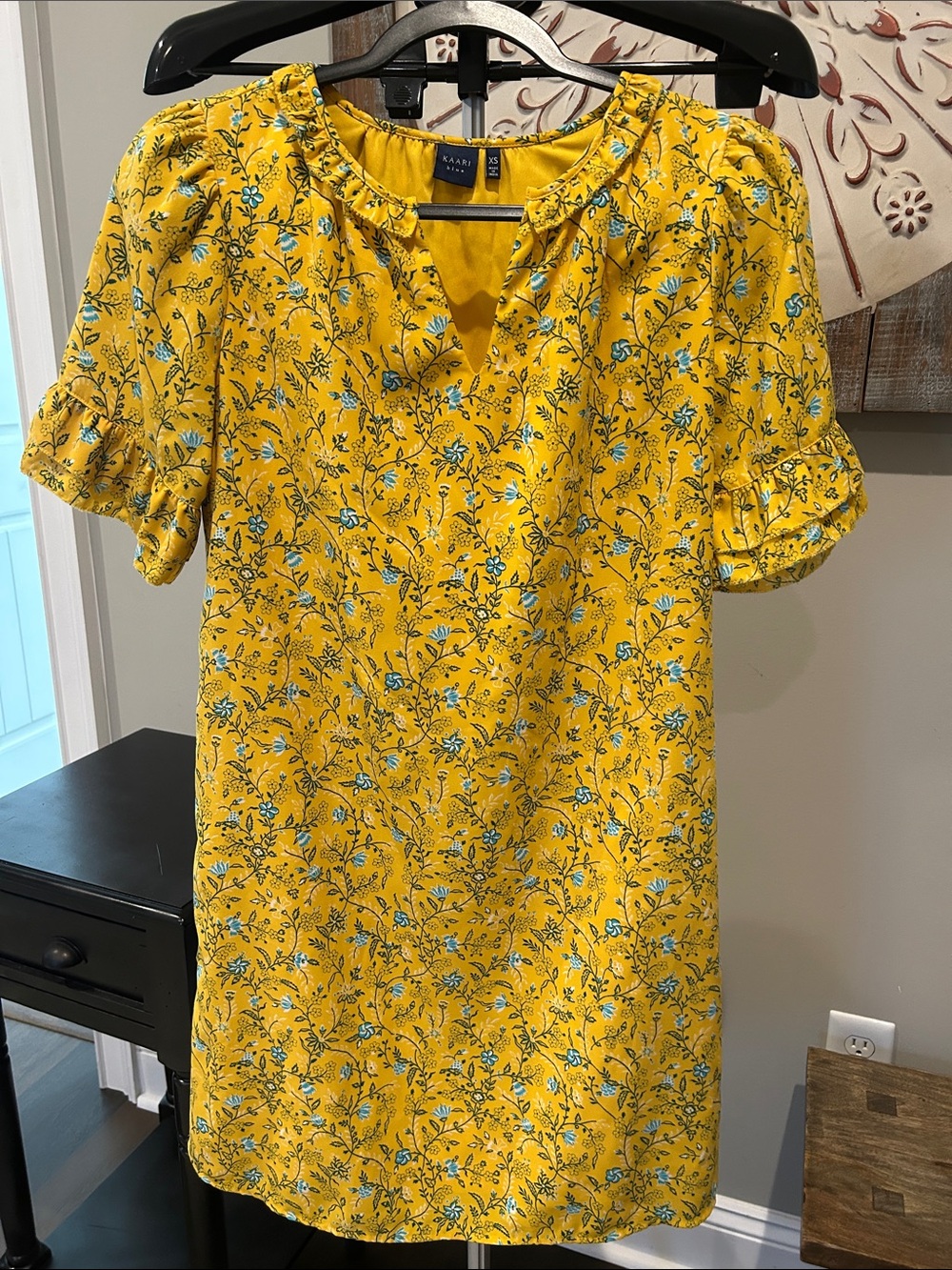 Kaari Blue & Yellow Floral Ruffle-Sleeve Dress / Size XS/ Fully Lined